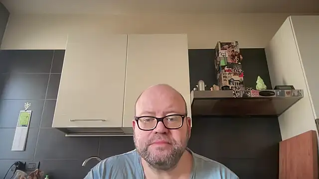 Snapshot of theitalianbear chatting on March 5, 2026, 1:07 pm theitalianbear online show from March 5, 2026, 1:07 pm