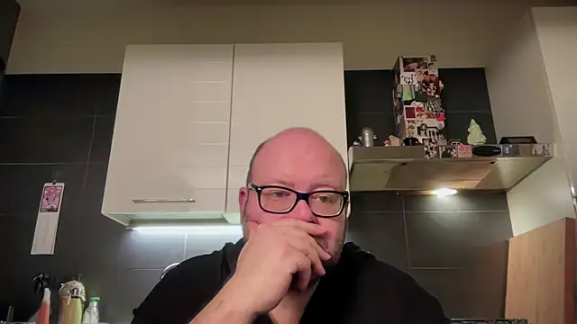 Snapshot of theitalianbear chatting on April 7, 2026, 3:07 am theitalianbear online show from April 7, 2026, 3:07 am