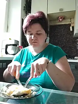 Mabel Shelly online show from July 26, 2026, 7:37 am