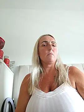 sexynicola online show from July 26, 2026, 6:37 pm