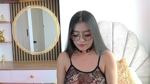 Mara swan online show from July 28, 2026, 8:34 pm