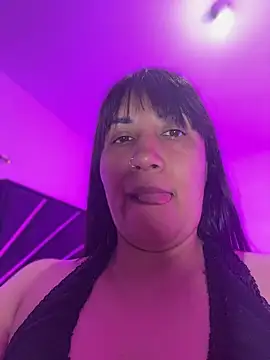 IsabelMore online show from July 29, 2026, 12:36 pm