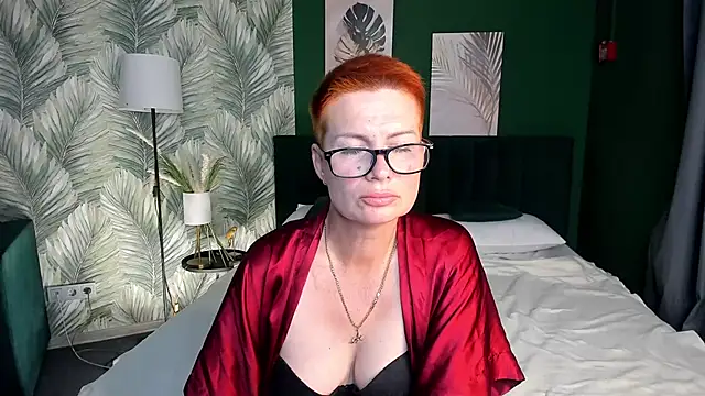 Snapshot of Raven_Channy chatting on July 31, 2026, 12:26 pm Raven Channy online show from July 31, 2026, 12:26 pm