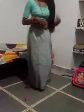Snapshot of sakina_khan5 chatting on July 30, 2026, 6:07 pm sakina khan5 online show from July 30, 2026, 6:07 pm
