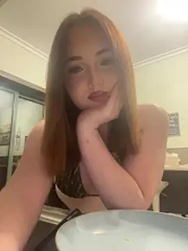 Snapshot of Graciebrownxx chatting on July 28, 2026, 11:26 pm Graciebrownxx online show from July 28, 2026, 11:26 pm