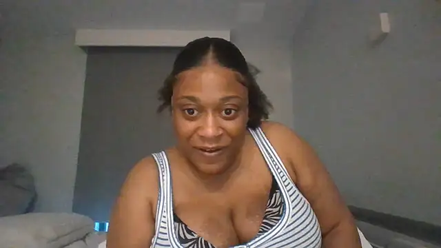 chelseabea online show from July 28, 2026, 8:01 pm