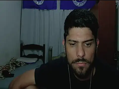 Snapshot of BRUNINHOALMEIDA17 chatting on July 30, 2026, 7:07 am BRUNINHOALMEIDA17 online show from July 30, 2026, 7:07 am