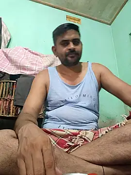 Snapshot of rahul8824 chatting on August 4, 2026, 9:01 am rahul8824 online show from August 4, 2026, 9:01 am