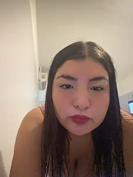 SofiaDinamita online show from August 7, 2026, 5:15 pm