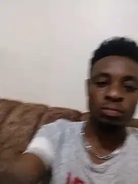 Snapshot of Sweet_dick5 chatting on August 3, 2026, 12:43 pm Sweet dick5 online show from August 3, 2026, 12:43 pm