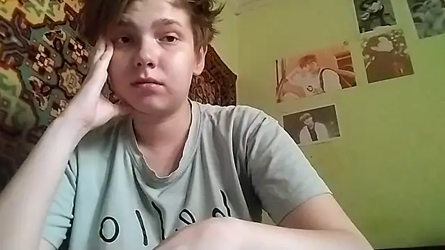 Snapshot of DianaEverly chatting on August 5, 2026, 12:30 pm DianaEverly online show from August 5, 2026, 12:30 pm