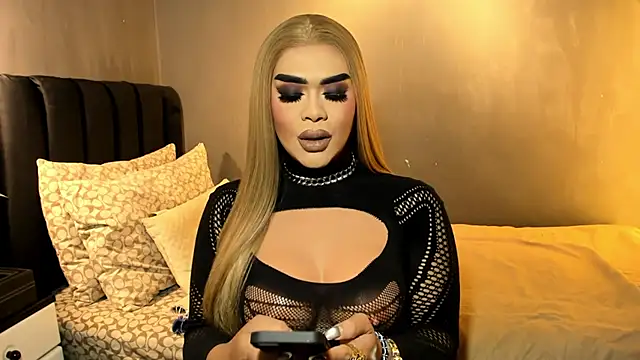 Snapshot of ChanelChancexxxx chatting on August 7, 2026, 6:54 pm ChanelChancexxxx online show from August 7, 2026, 6:54 pm