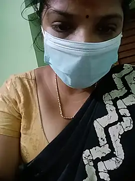 kavihotty online show from August 4, 2026, 8:22 pm