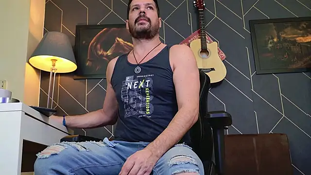 ChrisKox online show from December 21, 2025, 2:08 am