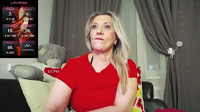 Alessandra92 online show from June 7, 2026, 5:27 pm
