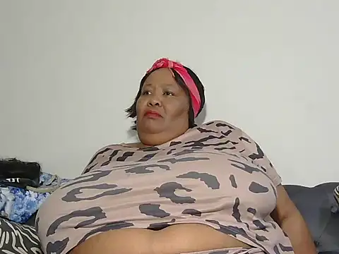 nancy111 online show from March 12, 2026, 1:39 pm