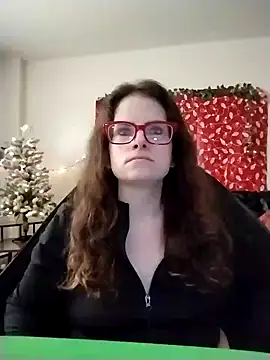 Snapshot of JessaBella chatting on December 3, 2024, 5:01 pm JessaBella online show from December 3, 2024, 5:01 pm