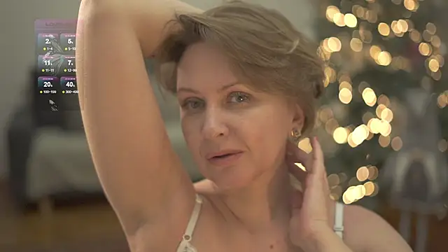 Snapshot of LitleSun chatting on January 14, 2025, 3:47 pm LitleSun online show from January 14, 2025, 3:47 pm