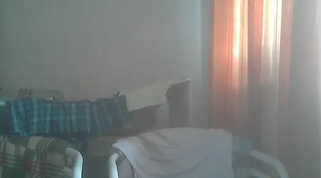 Snapshot of el_principe_hot chatting on February 28, 2025, 5:37 pm el principe hot online show from February 28, 2025, 5:37 pm