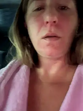 Snapshot of Natali_UA chatting on September 13, 2025, 5:07 am Natali UA online show from September 13, 2025, 5:07 am