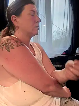 Snapshot of Natali_UA chatting on September 30, 2025, 6:07 am Natali UA online show from September 30, 2025, 6:07 am