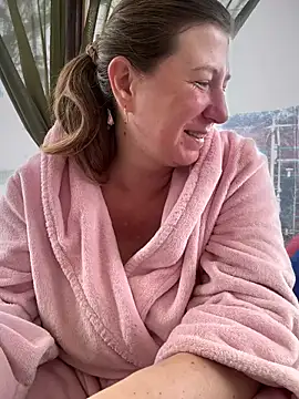 Snapshot of Natali_UA chatting on November 10, 2025, 8:13 am Natali UA online show from November 10, 2025, 8:13 am