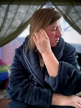 Snapshot of Natali_UA chatting on November 18, 2025, 5:45 am Natali UA online show from November 18, 2025, 5:45 am