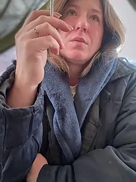 Snapshot of Natali_UA chatting on November 19, 2025, 6:02 am Natali UA online show from November 19, 2025, 6:02 am