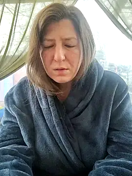 Snapshot of Natali_UA chatting on December 15, 2025, 9:02 am Natali UA online show from December 15, 2025, 9:02 am