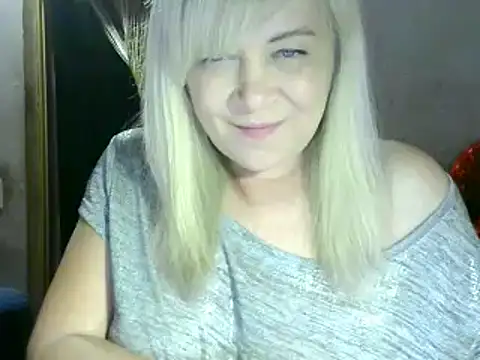 Snapshot of AgoniA7 chatting on March 6, 2025, 4:49 pm AgoniA7 online show from March 6, 2025, 4:49 pm