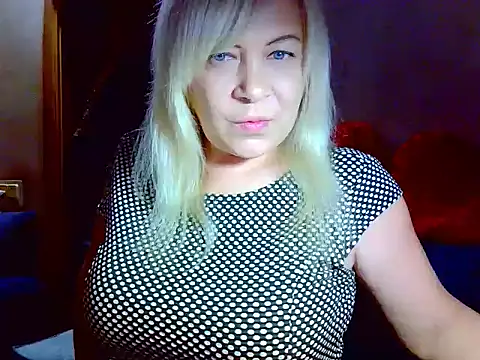 Snapshot of AgoniA7 chatting on January 6, 2026, 2:59 am AgoniA7 online show from January 6, 2026, 2:59 am