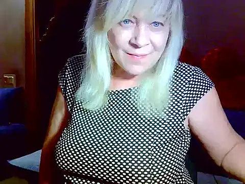 AgoniA7 online show from May 27, 2026, 6:27 pm