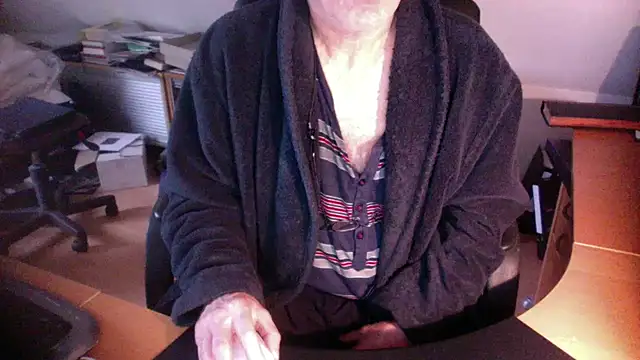 outlaw200 online show from December 26, 2024, 10:48 am