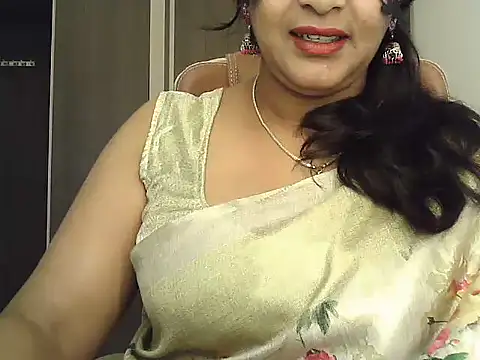 Snapshot of Spandana_Sweety chatting on October 16, 2025, 5:41 am Spandana Sweety online show from October 16, 2025, 5:41 am