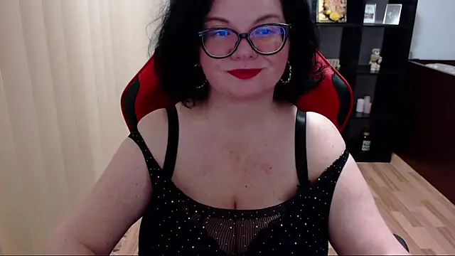 Snapshot of MissTroublle chatting on November 26, 2025, 11:22 am MissTroublle online show from November 26, 2025, 11:22 am