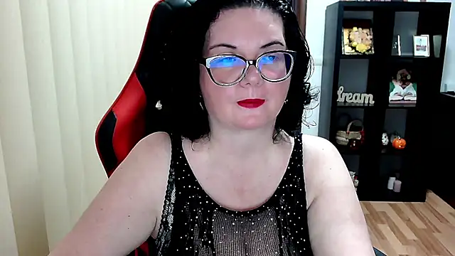 MissTroublle online show from April 2, 2026, 11:08 am