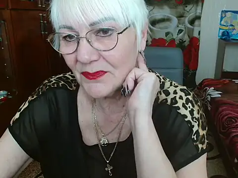 Snapshot of JenaCheim chatting on March 18, 2025, 6:46 am JenaCheim online show from March 18, 2025, 6:46 am