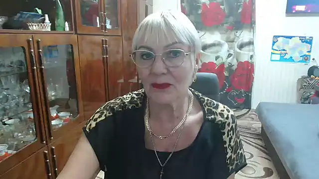 JenaCheim online show from November 21, 2025, 7:45 pm