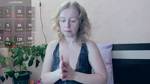 I AM MILF online show from February 20, 2026, 8:05 am