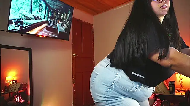 Snapshot of coraline_latin chatting on February 24, 2026, 2:31 am coraline latin online show from February 24, 2026, 2:31 am