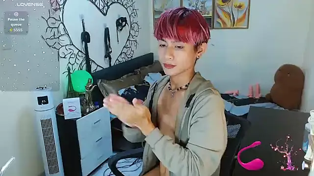 WildestTwink online show from October 3, 2025, 6:05 pm