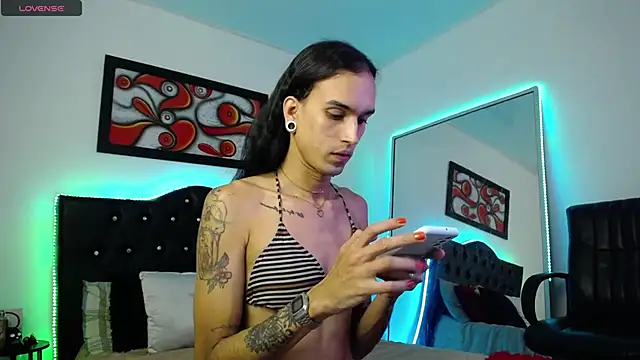 joaisaza online show from March 20, 2025, 5:24 am