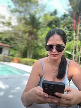 Snapshot of Carolina_Novoa chatting on February 11, 2026, 6:35 pm Carolina Novoa online show from February 11, 2026, 6:35 pm