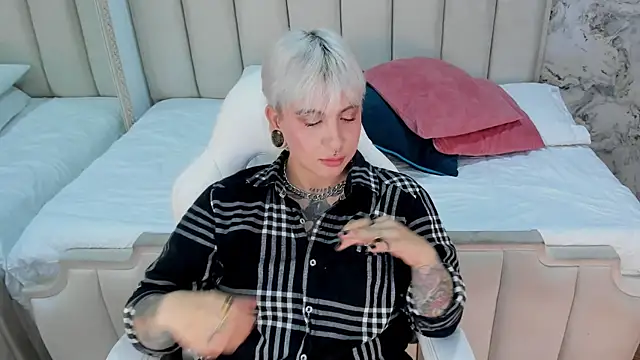 amy ink online show from September 17, 2025, 11:23 am