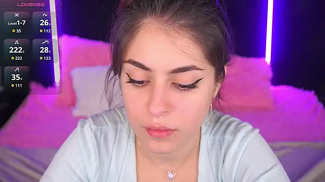 GoldBabyS online show from October 11, 2025, 1:42 pm