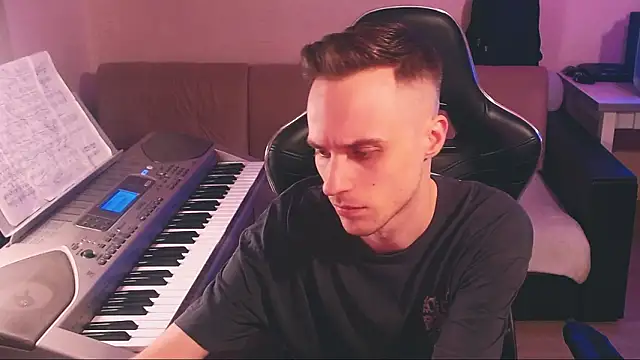 Snapshot of Sweetparker chatting on February 7, 2026, 7:39 pm Sweetparker online show from February 7, 2026, 7:39 pm