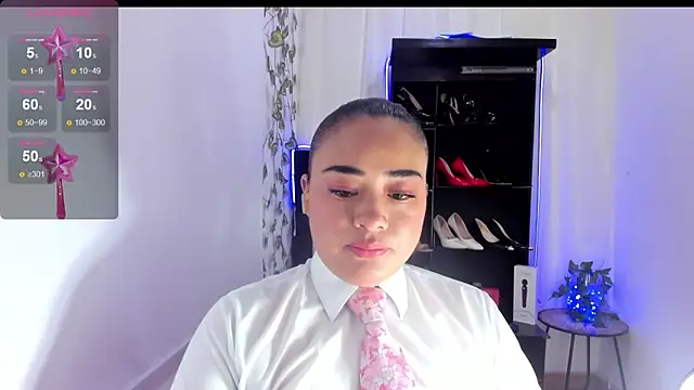 ReyleDoll online show from March 9, 2026, 8:35 pm