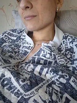 YogisticJuli666 online show from March 21, 2025, 6:38 am