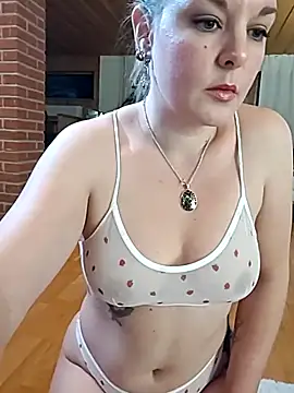 SwedishJennifer online show from November 19, 2025, 3:01 pm