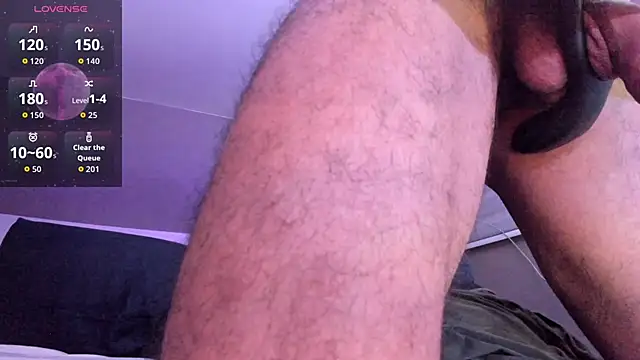 Snapshot of Masked_Top chatting on November 29, 2025, 6:05 am Masked Top online show from November 29, 2025, 6:05 am